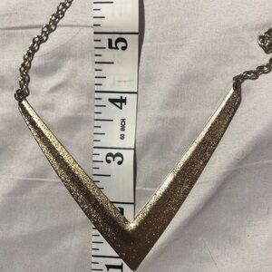 Rue 21 Short Necklace